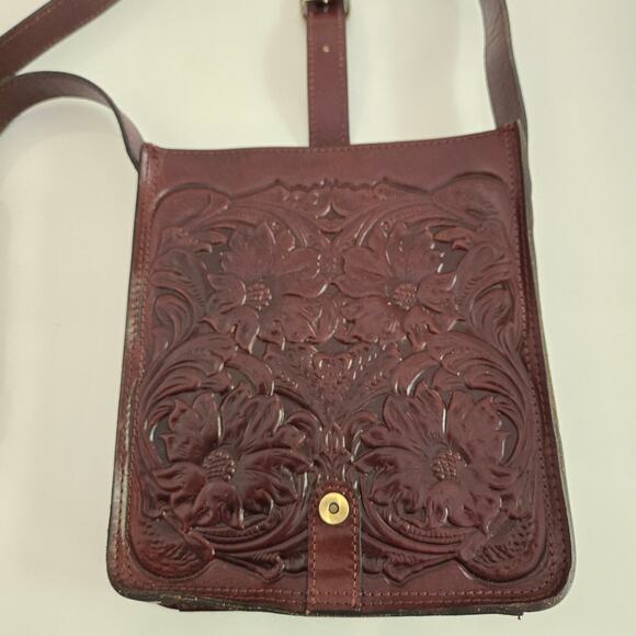 Patricia Nash Venezia Tooled Crossbody Pouch Messenger Bag in British Tan - Picture 5 of 14